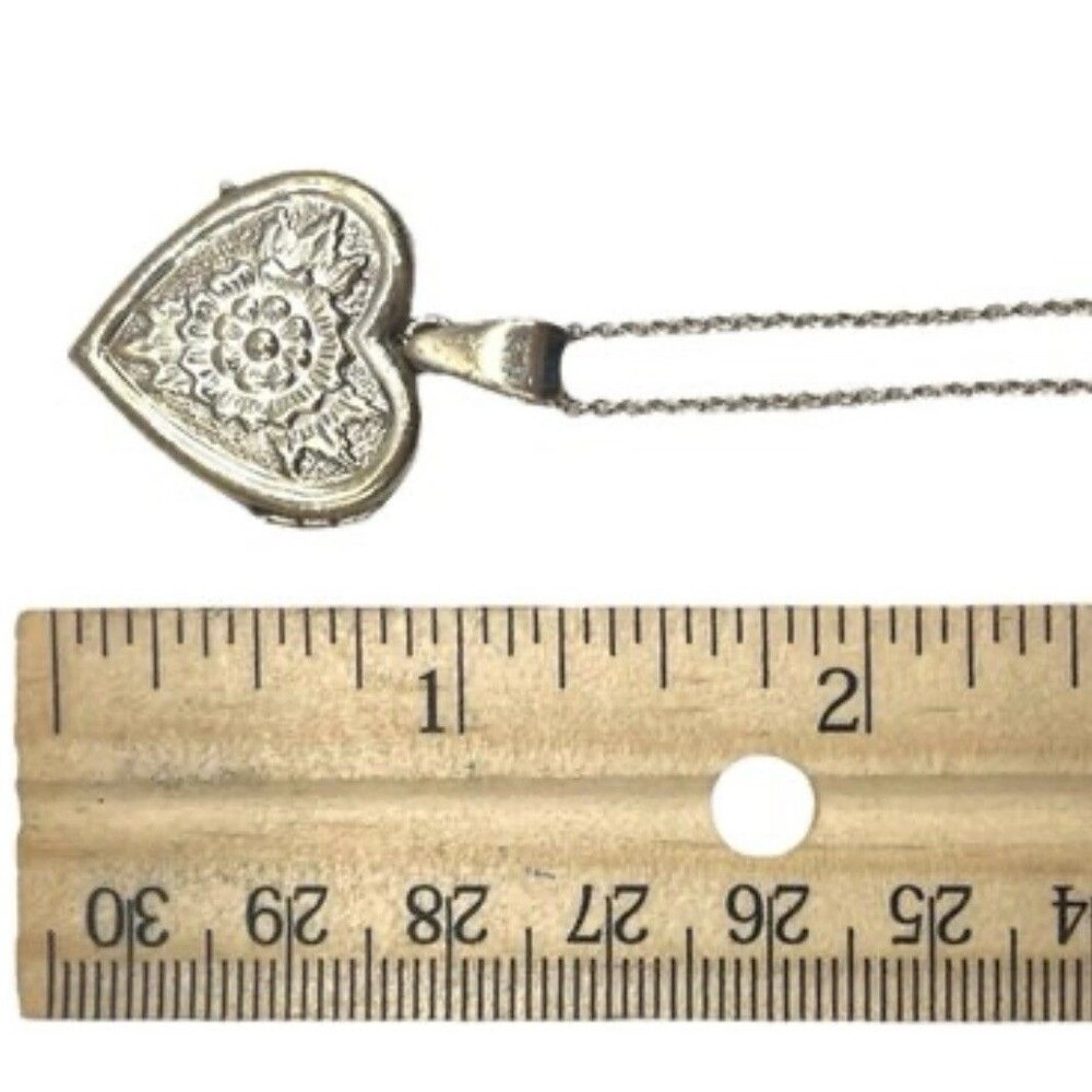 Baroni 925 Sterling Silver Heart Locket Necklace Floral 7.82g 16" Chain - Picture 4 of 12